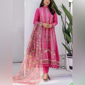 Pakistani Indian shalwar kameez in blush pink color with embroidery work #410